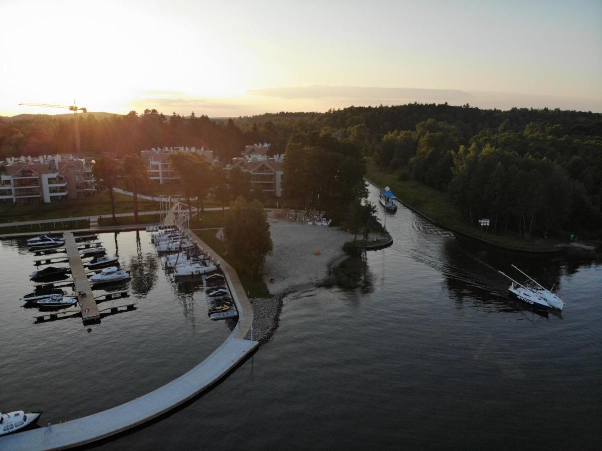 Nautica Resort - Apartament Masurian Sailor Giżycko Exteriör bild